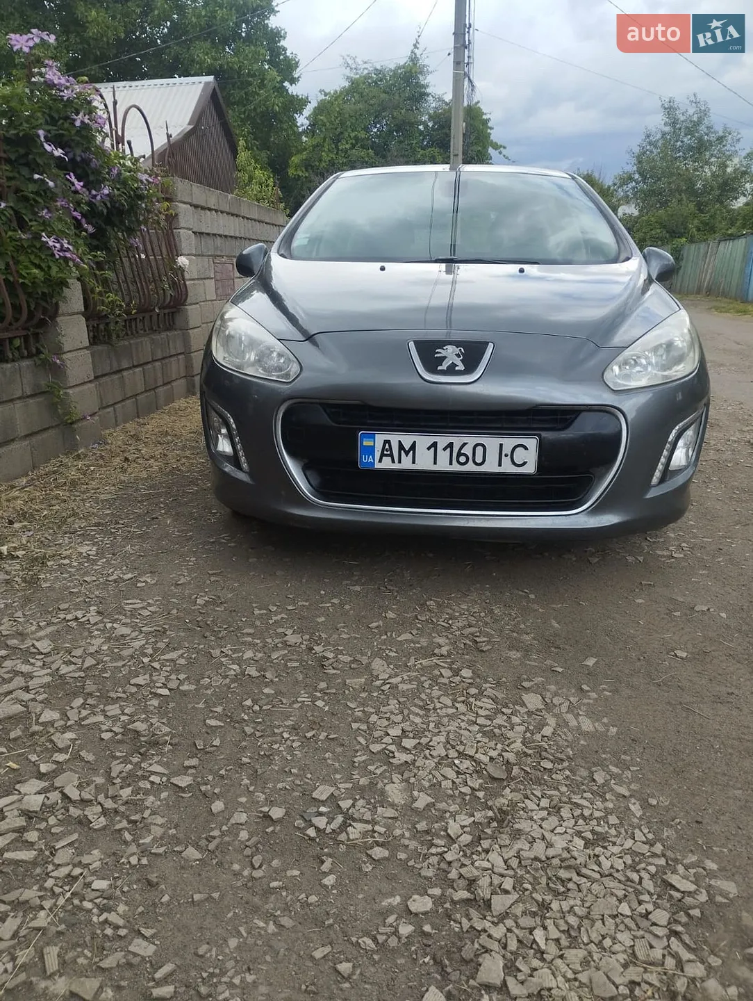 2011 Peugeot 308 - фото 1