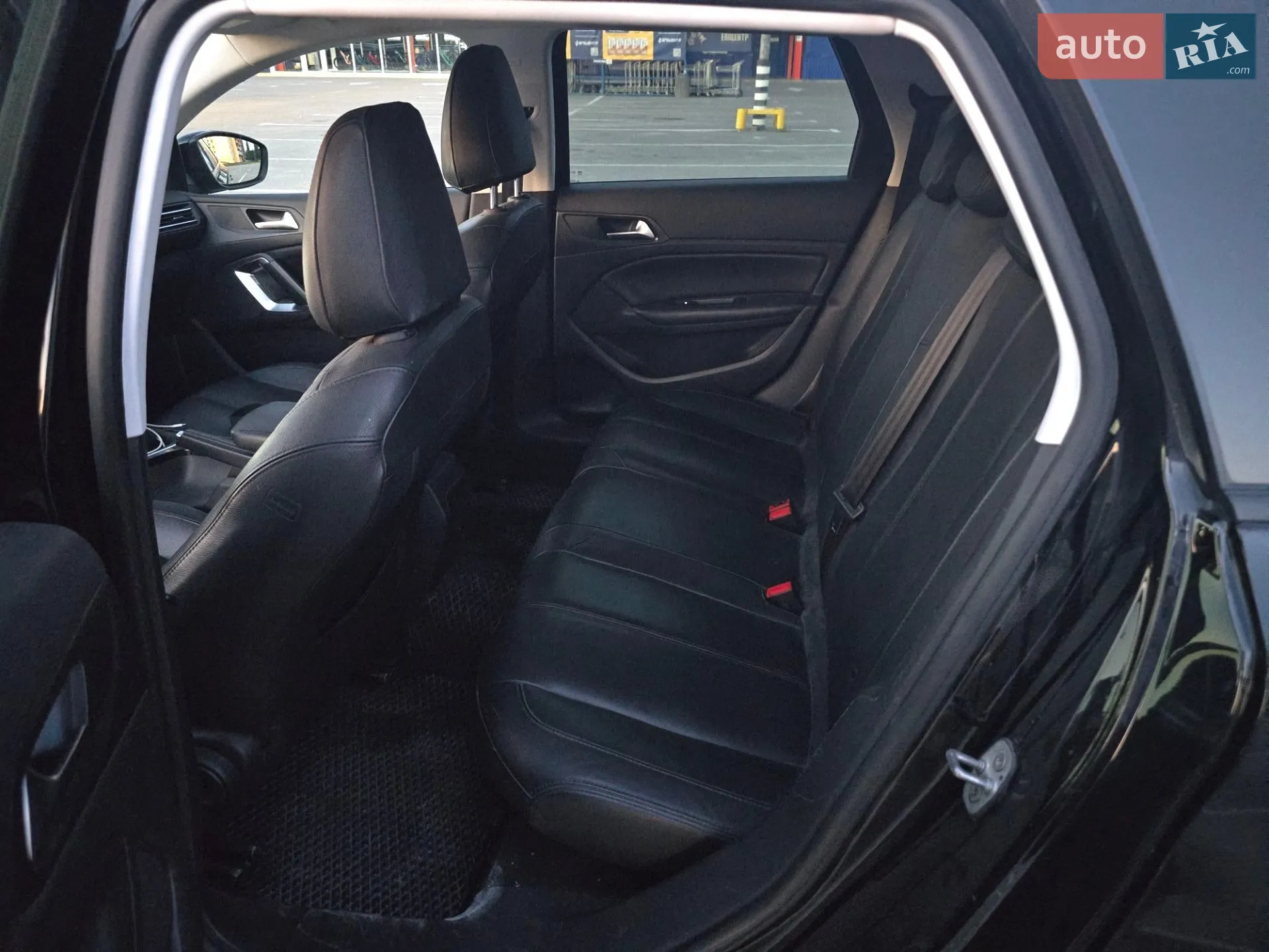 2015 Peugeot 308 - мініатюра 8
