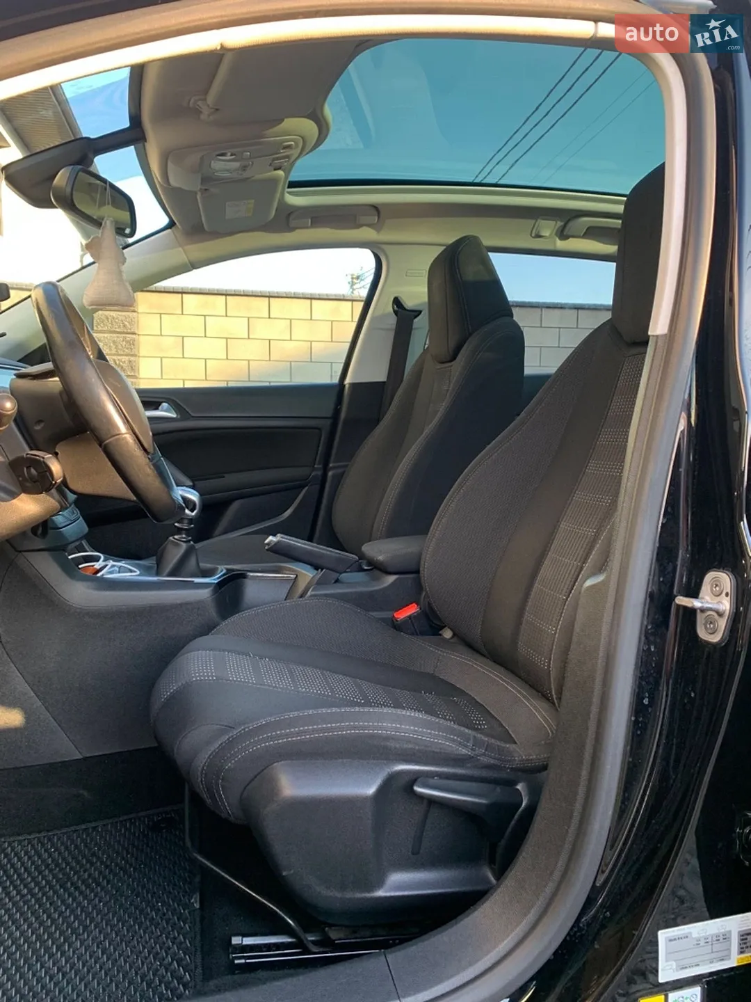 2015 Peugeot 308 - мініатюра 29