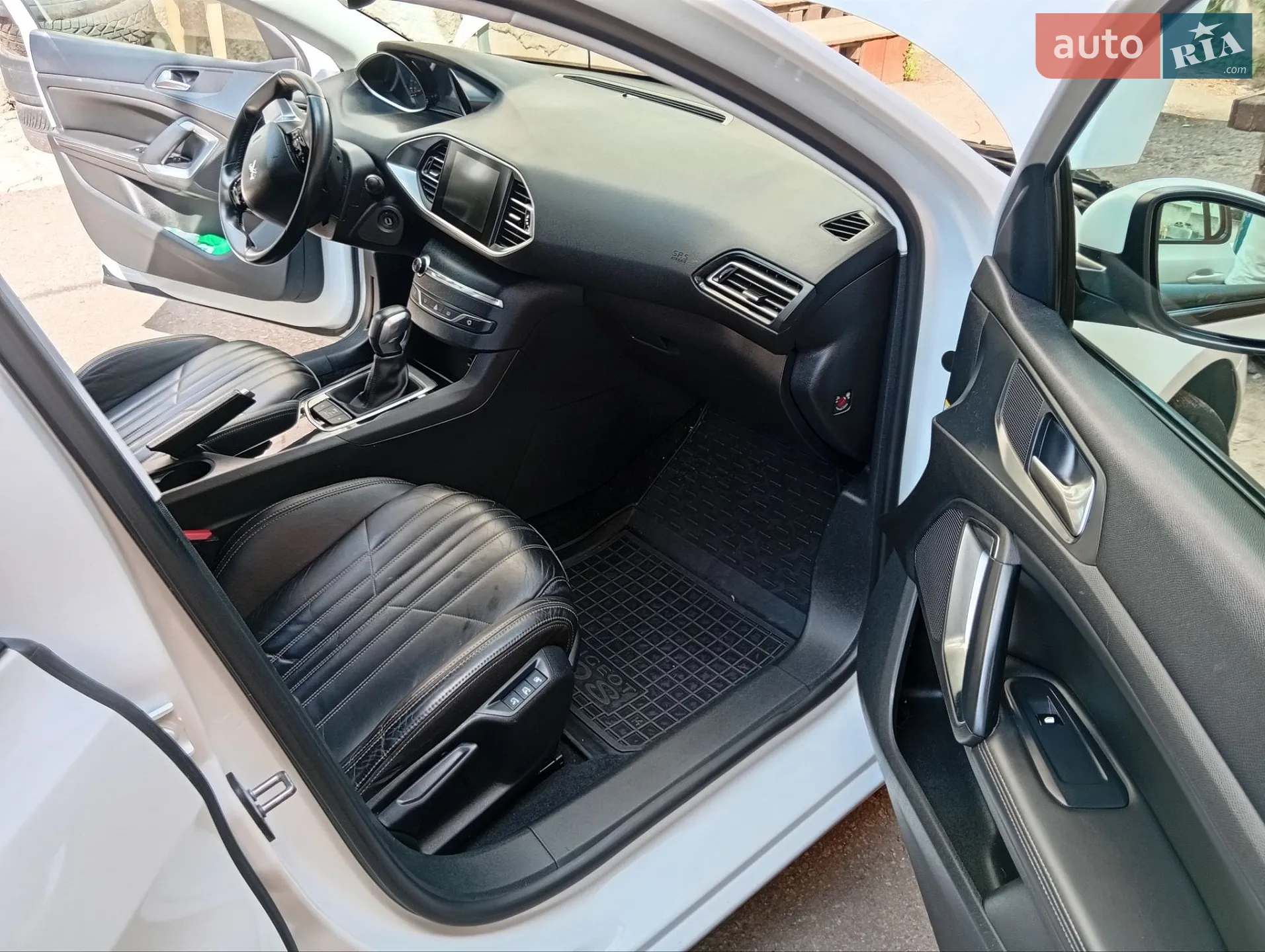 2016 Peugeot 308 - мініатюра 13