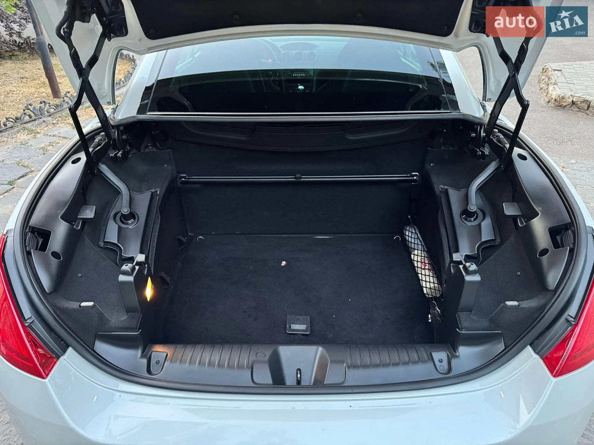 2012 Peugeot 308 - мініатюра 26