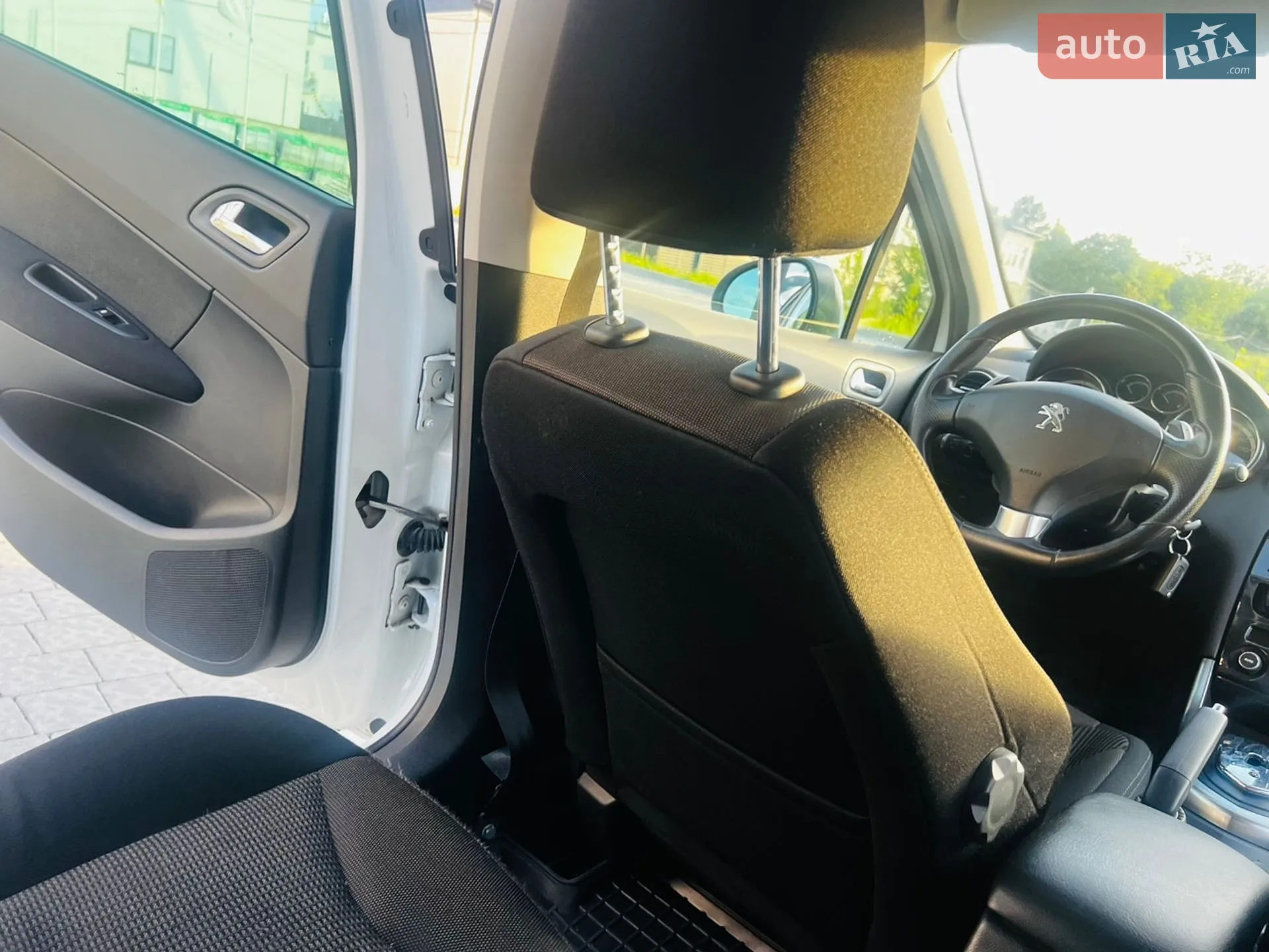 2013 Peugeot 308 - мініатюра 27