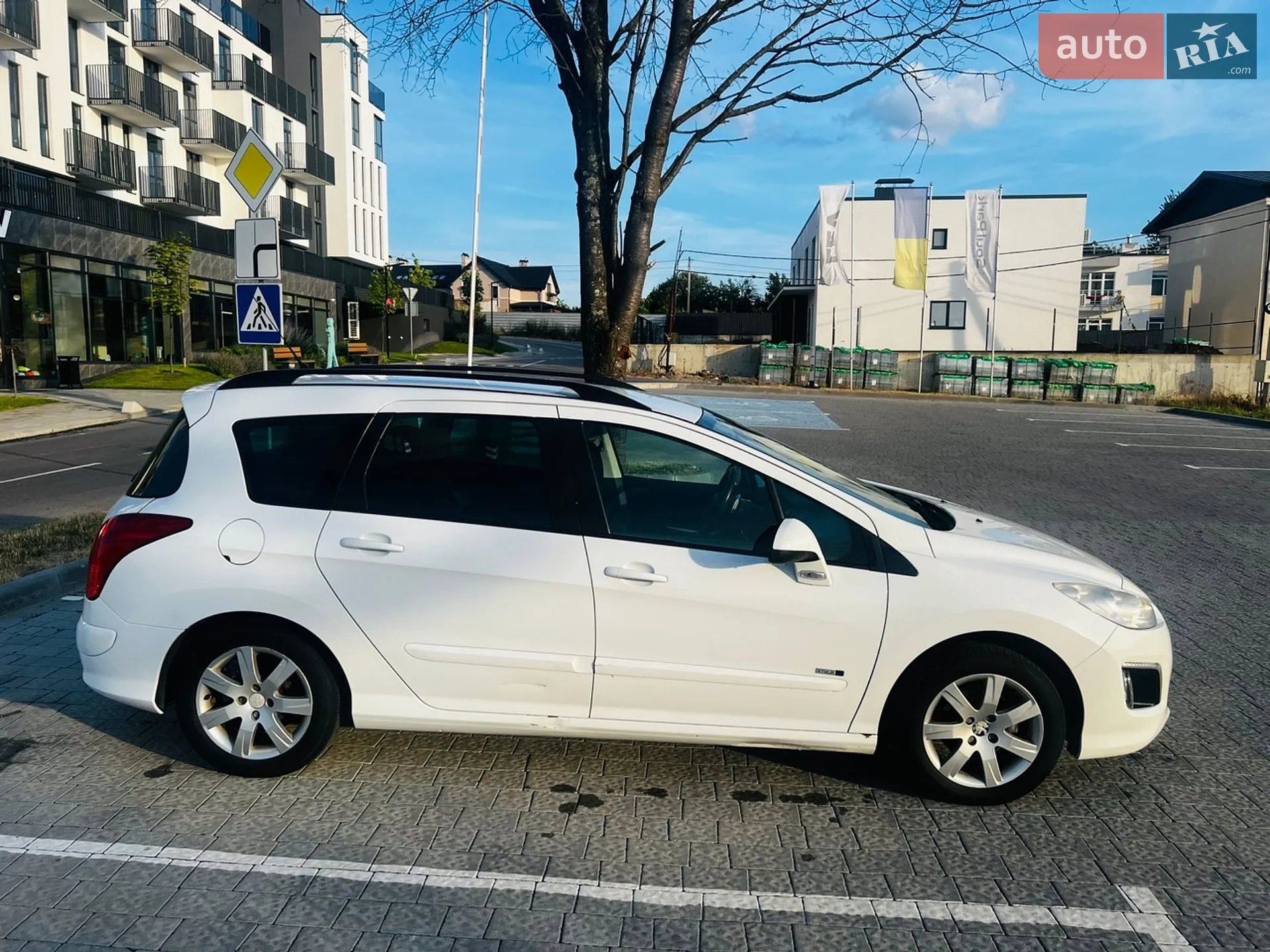2013 Peugeot 308 - мініатюра 9