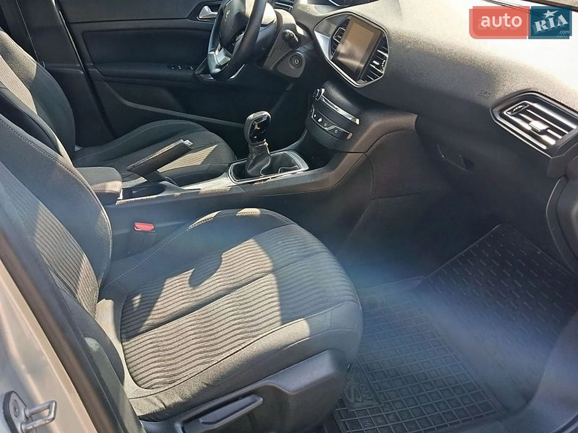 2016 Peugeot 308 - мініатюра 12