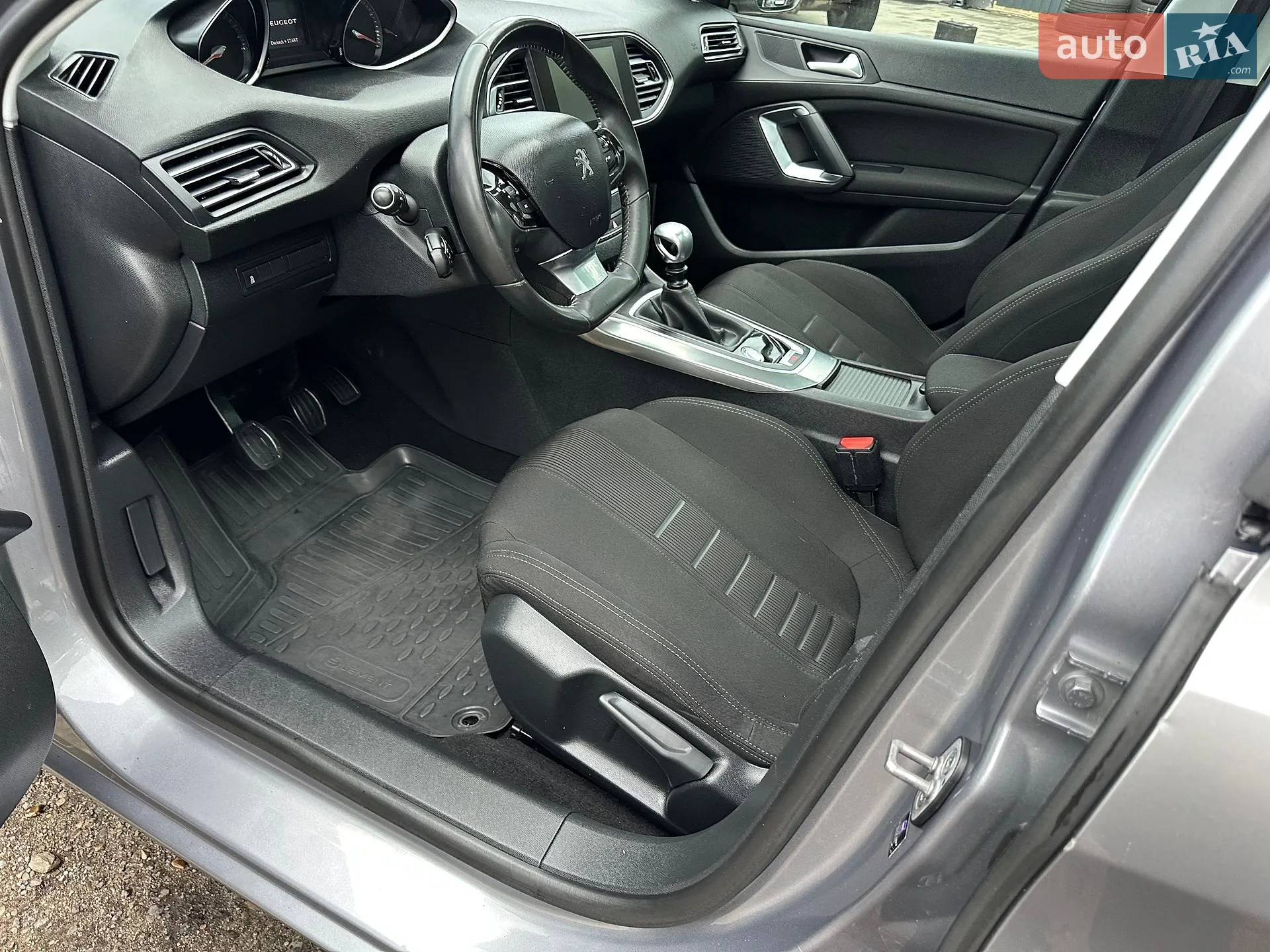 2015 Peugeot 308 - мініатюра 26