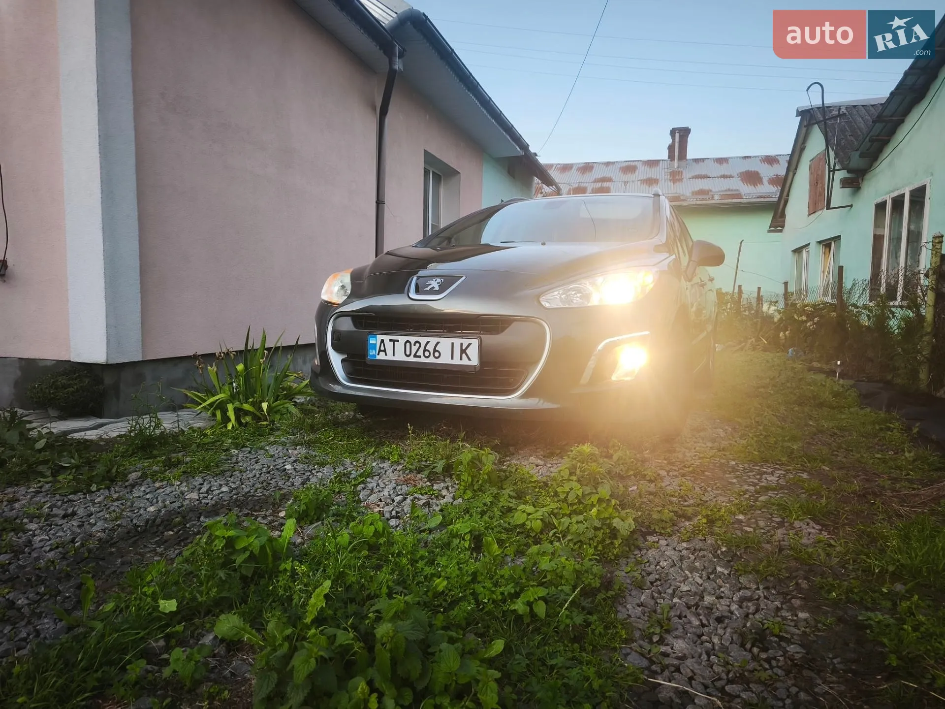 2012 Peugeot 308 - фото 1