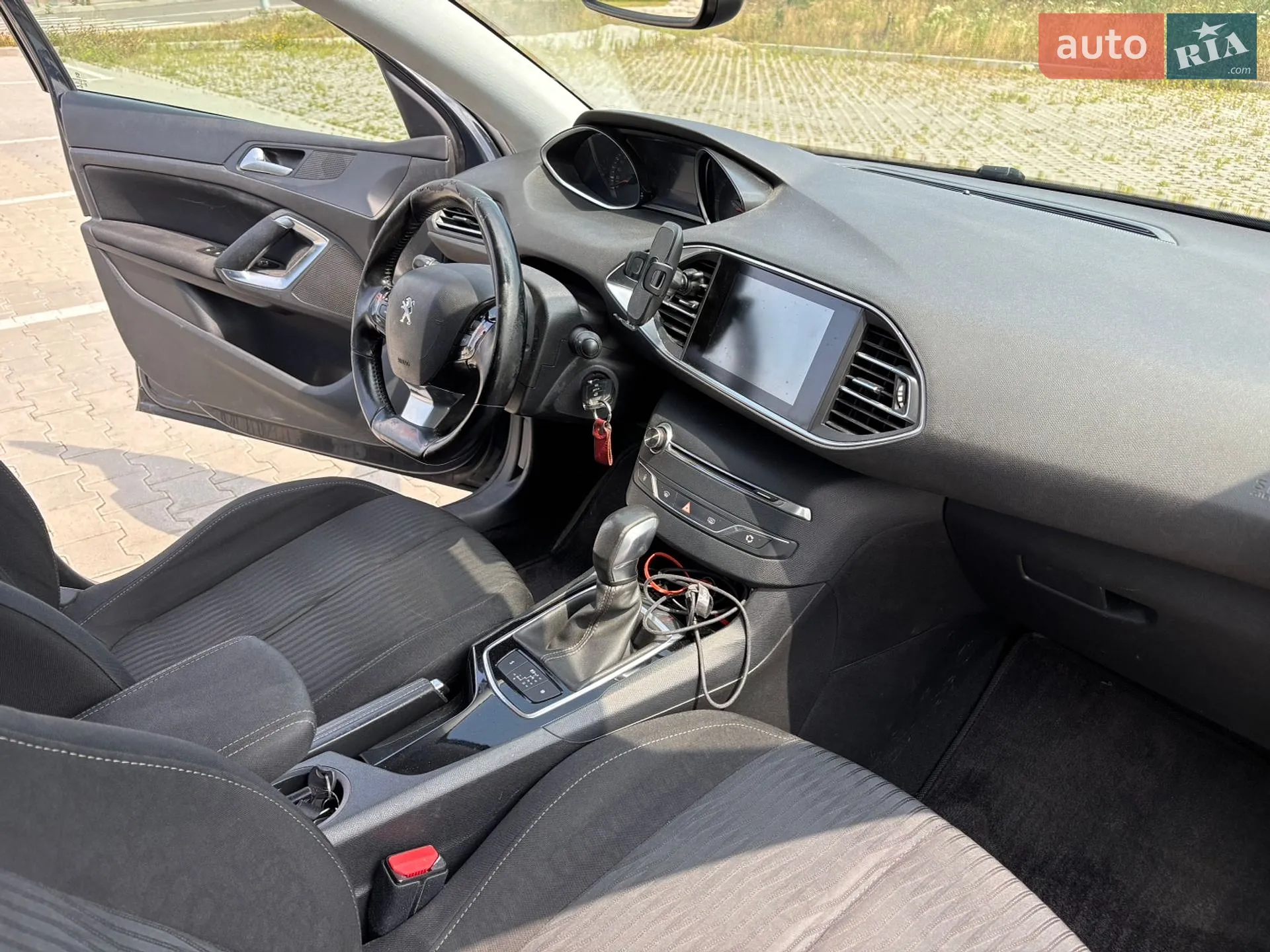 2017 Peugeot 308 - мініатюра 18