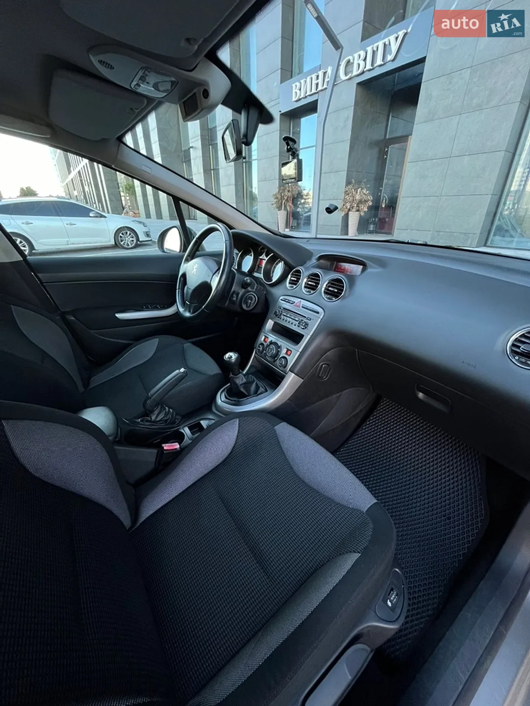 2011 Peugeot 308 - мініатюра 16