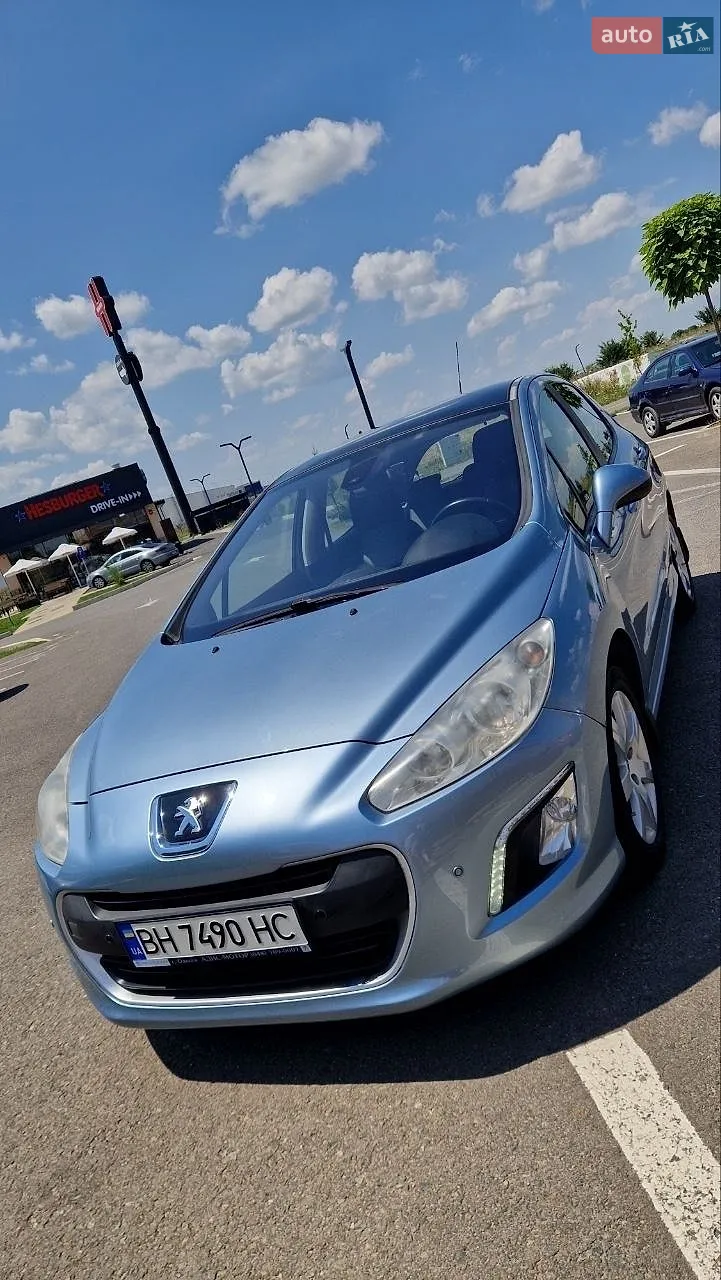 2011 Peugeot 308 - мініатюра 8