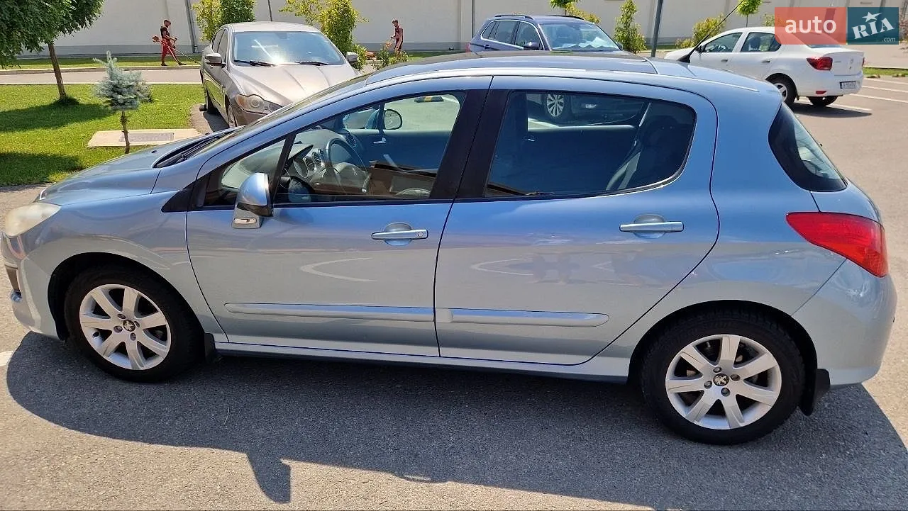 2011 Peugeot 308 - мініатюра 14