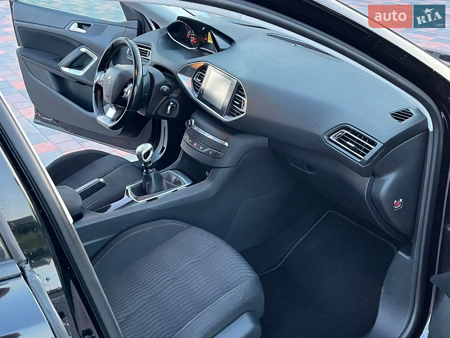 2015 Peugeot 308 - мініатюра 11