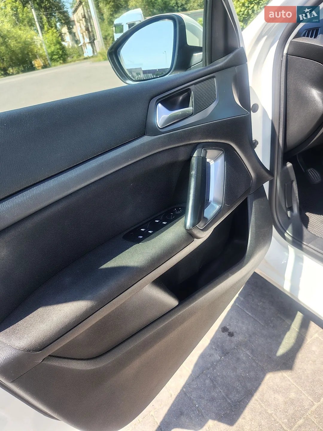 2015 Peugeot 308 - мініатюра 30