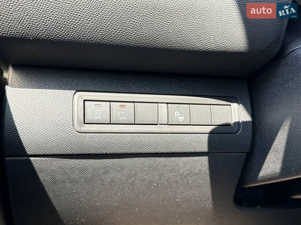2016 Peugeot 308 - мініатюра 18