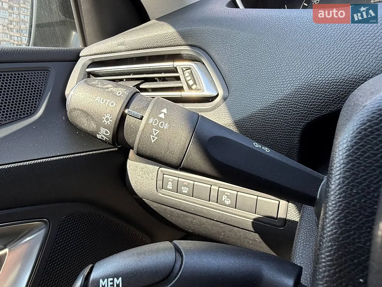 2016 Peugeot 308 - мініатюра 27