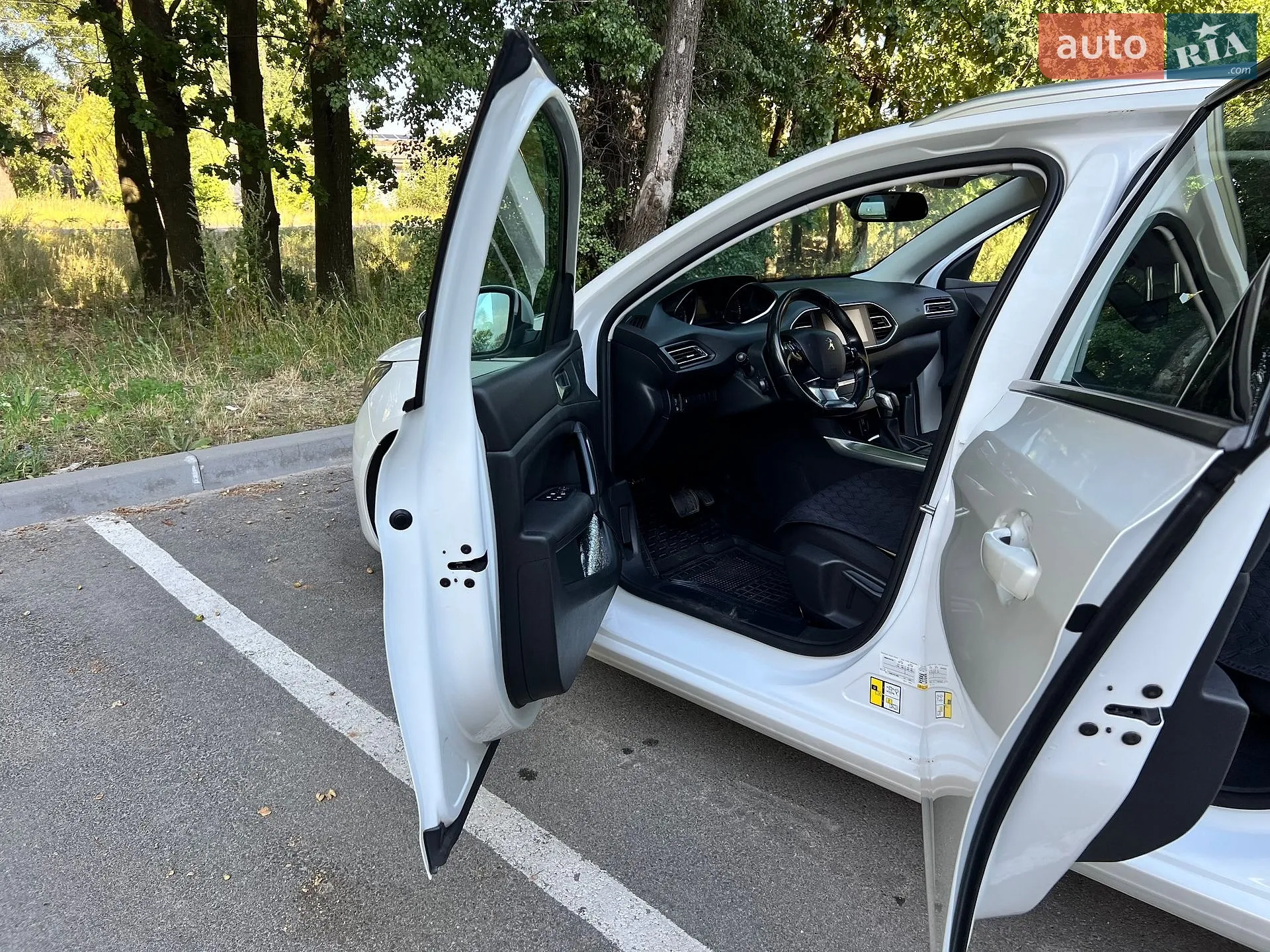 2016 Peugeot 308 - мініатюра 15