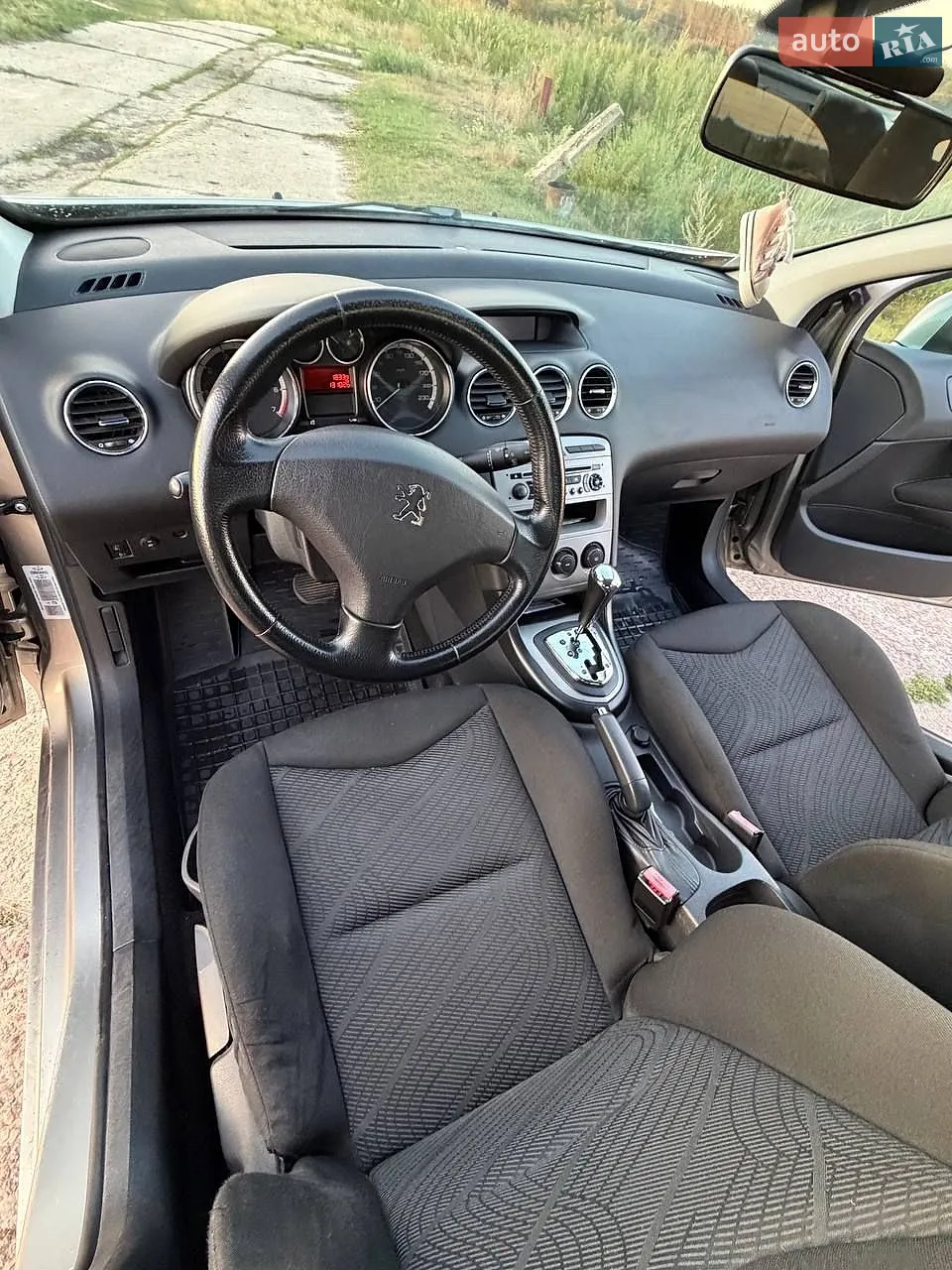 2010 Peugeot 308 - мініатюра 8