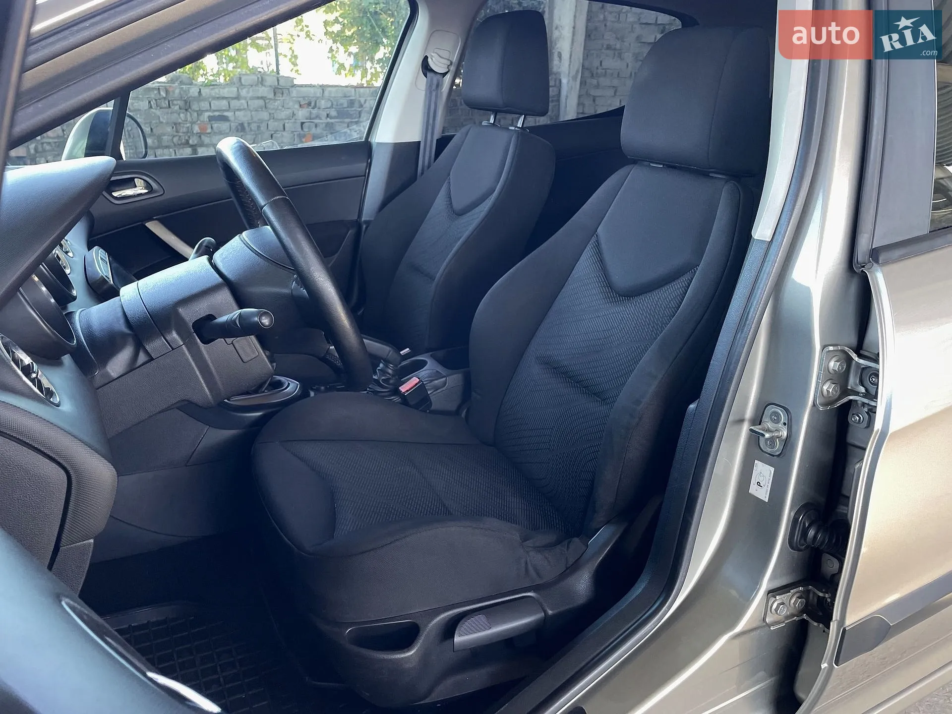 2010 Peugeot 308 - мініатюра 36