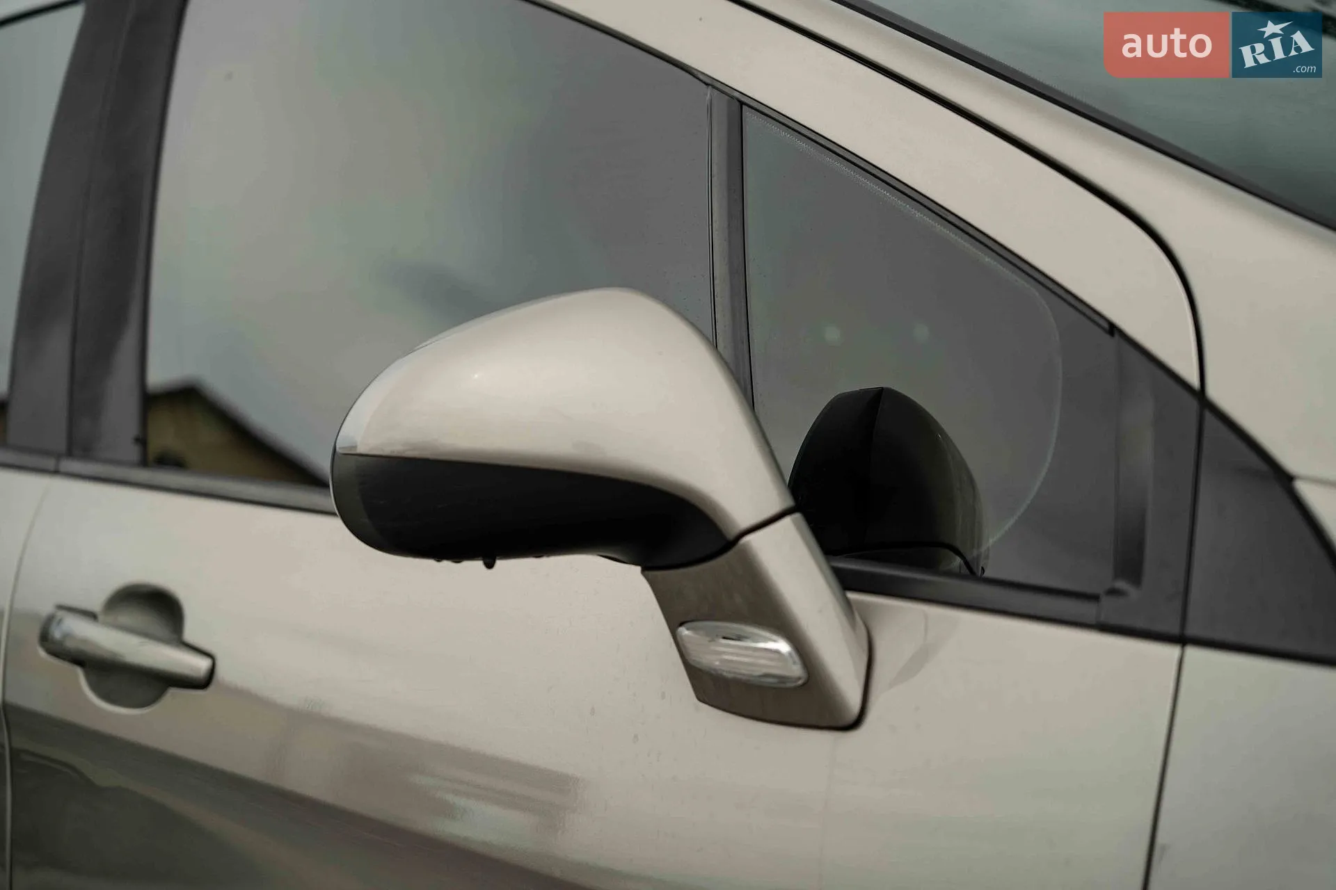 2010 Peugeot 308 - мініатюра 8