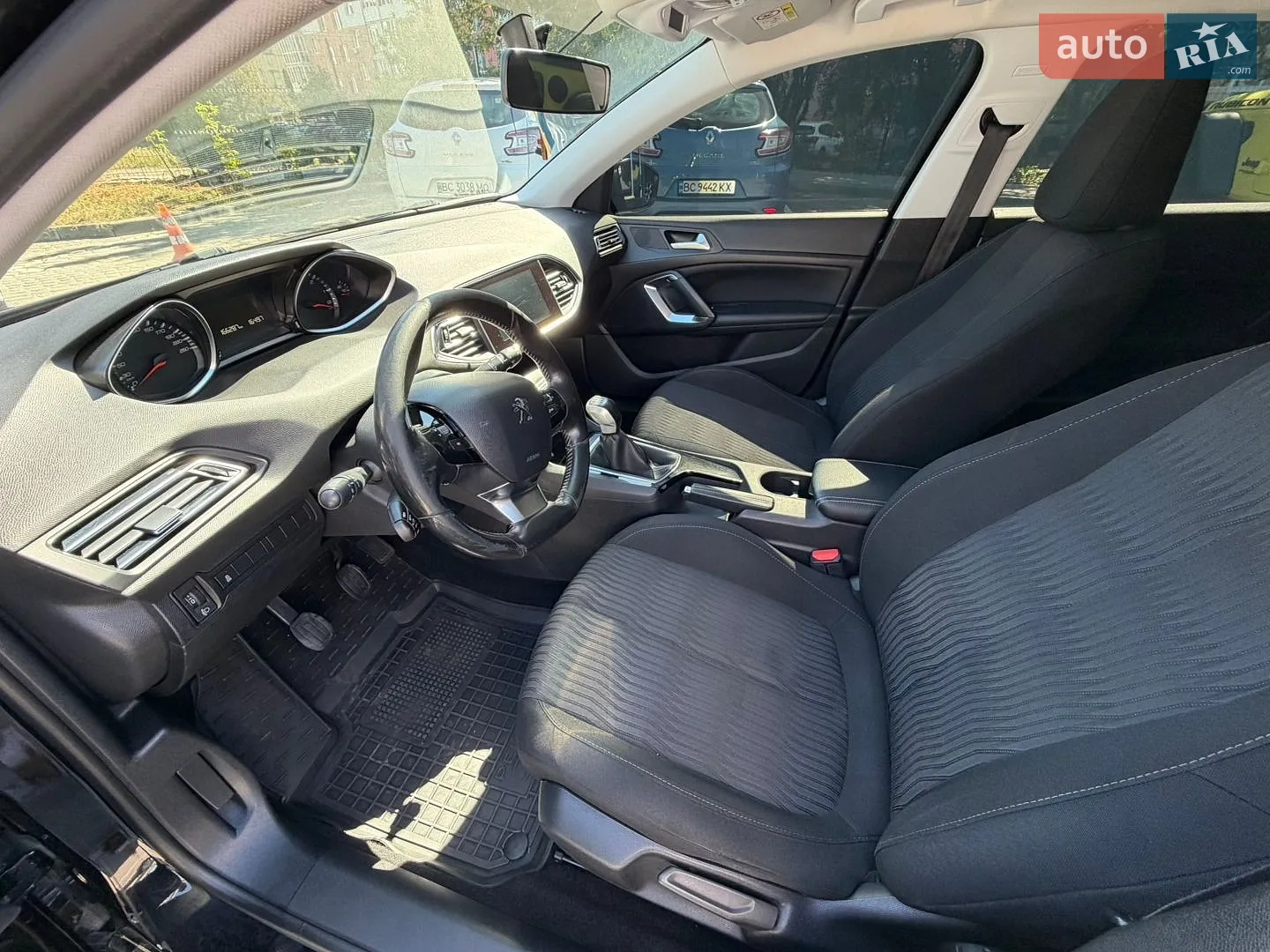2015 Peugeot 308 - мініатюра 12