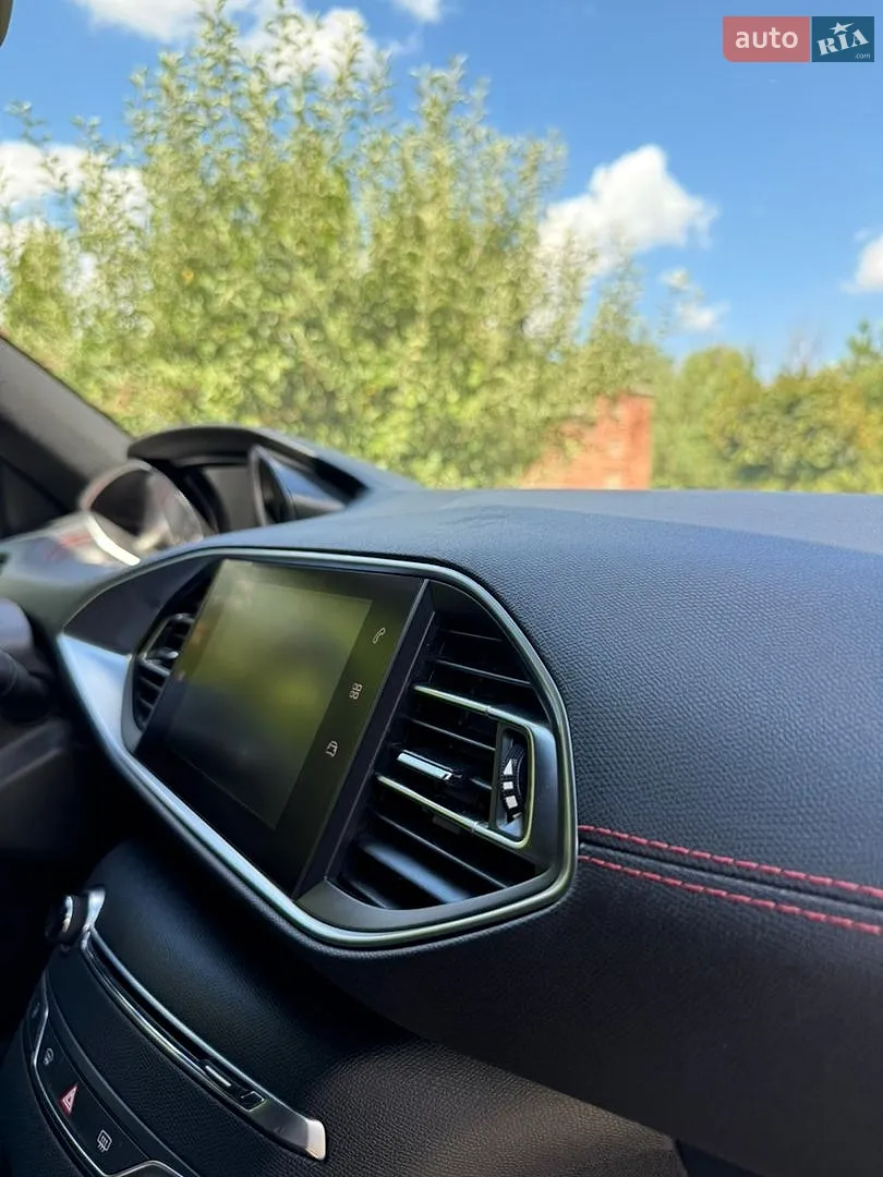 2017 Peugeot 308 - мініатюра 36