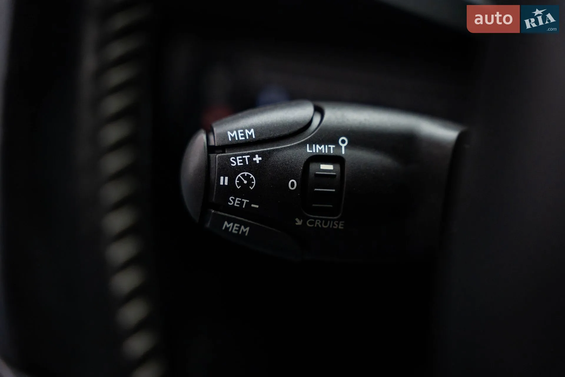 2014 Peugeot 308 - мініатюра 16