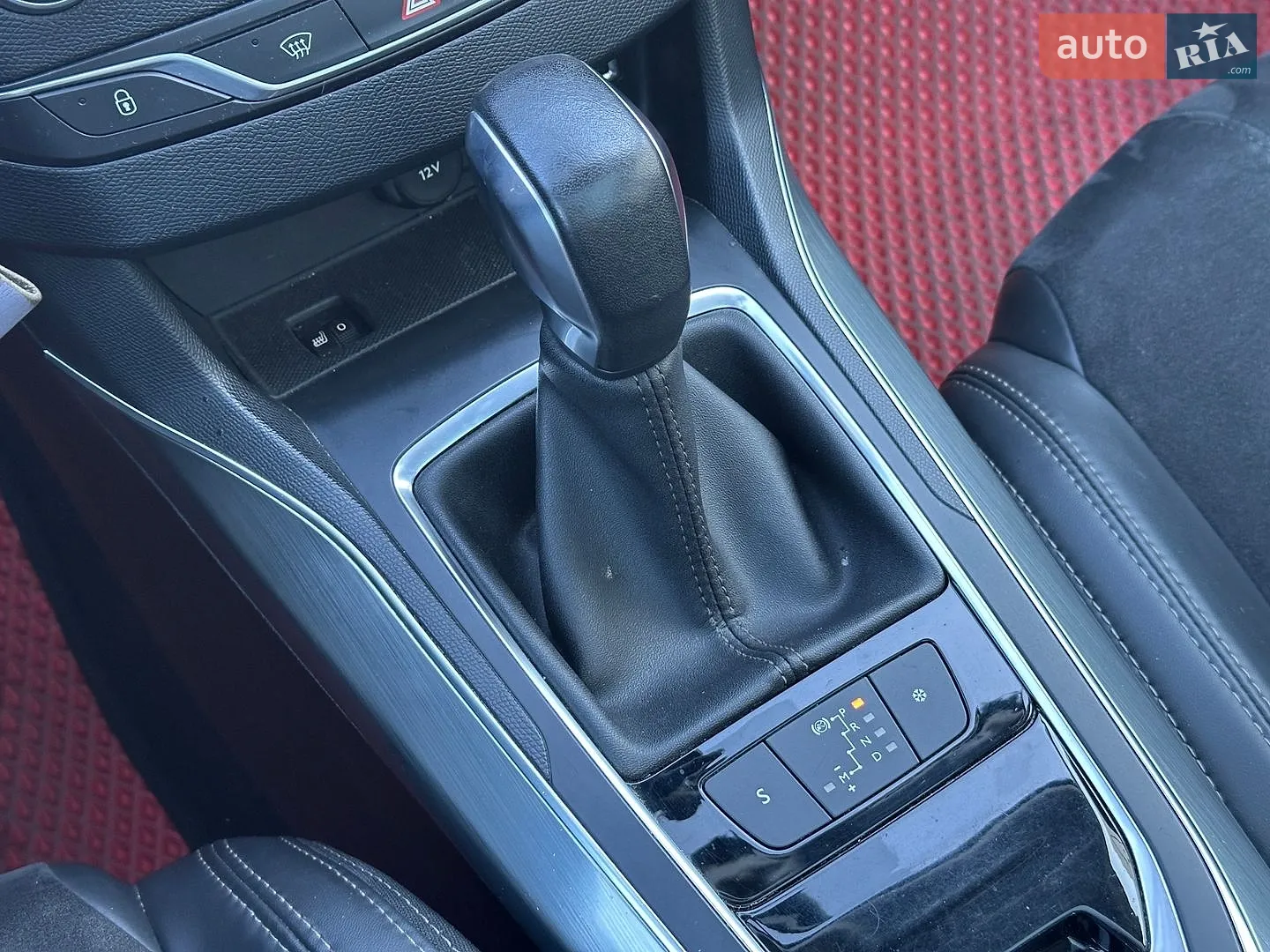 2016 Peugeot 308 - мініатюра 16