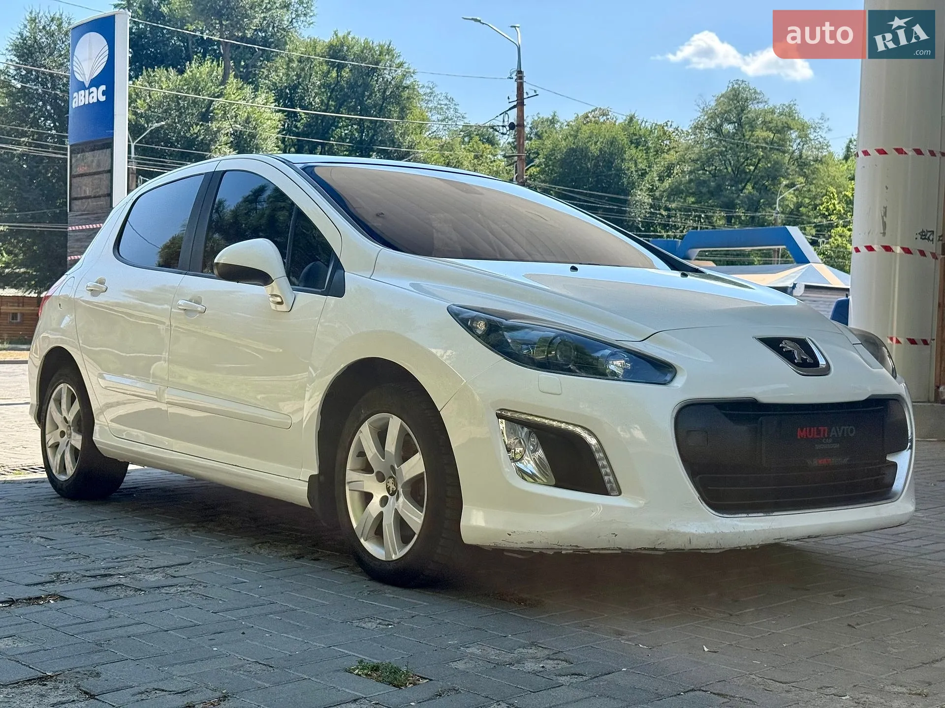 2012 Peugeot 308 - мініатюра 8