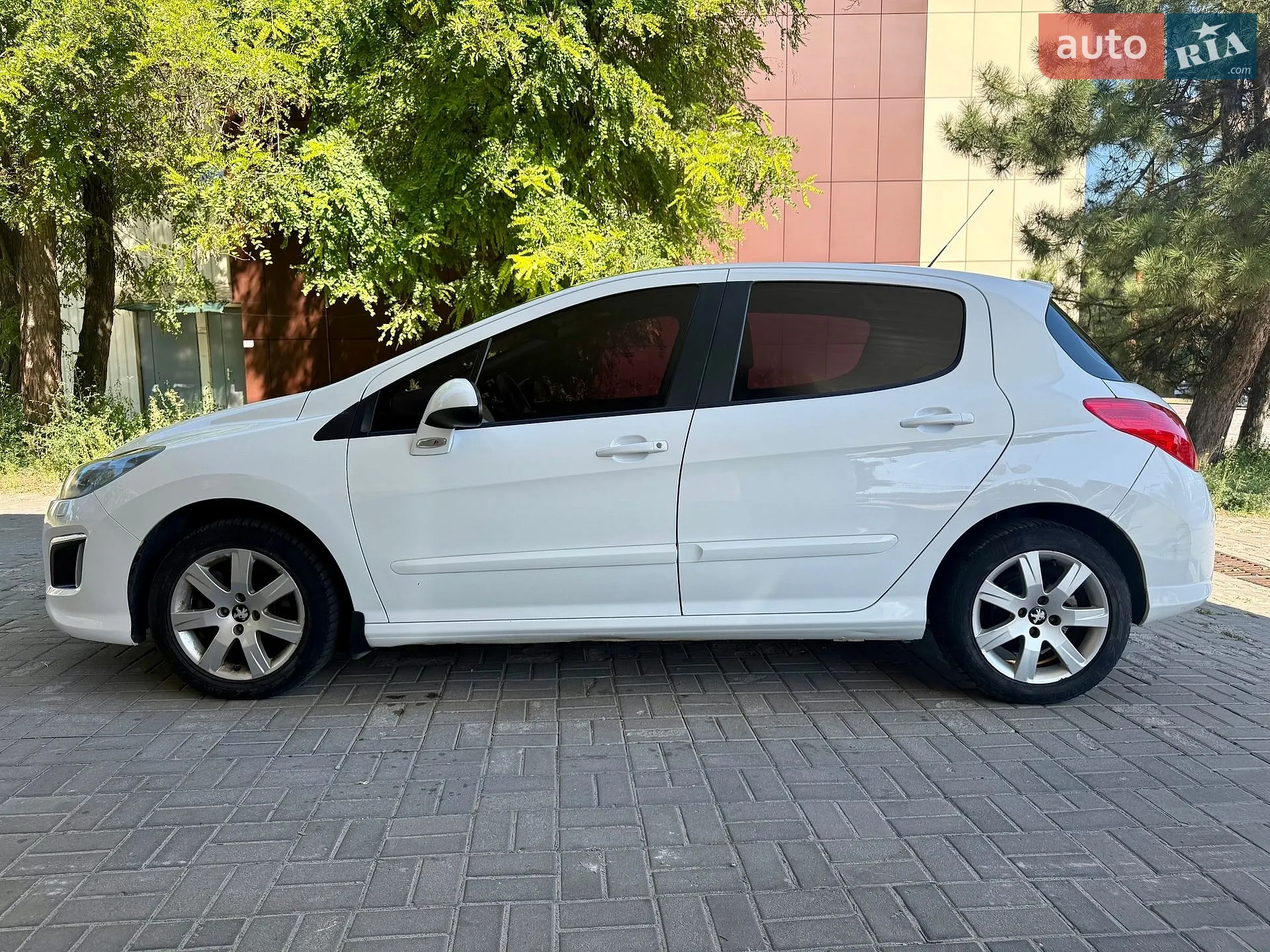2012 Peugeot 308 - мініатюра 12
