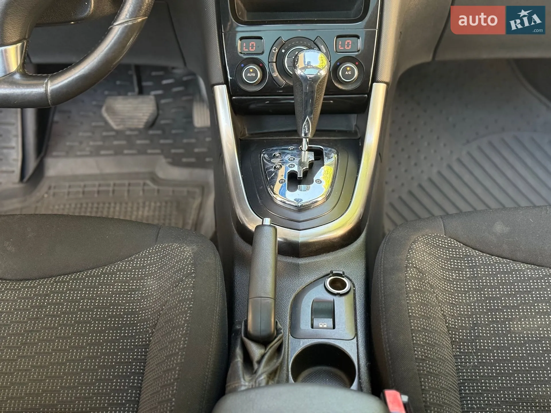 2012 Peugeot 308 - мініатюра 21