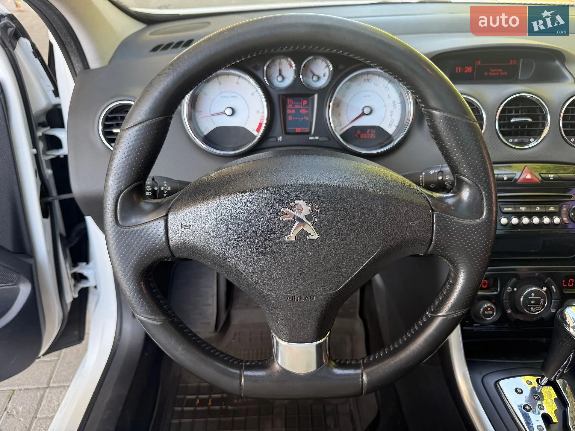 2012 Peugeot 308 - мініатюра 26
