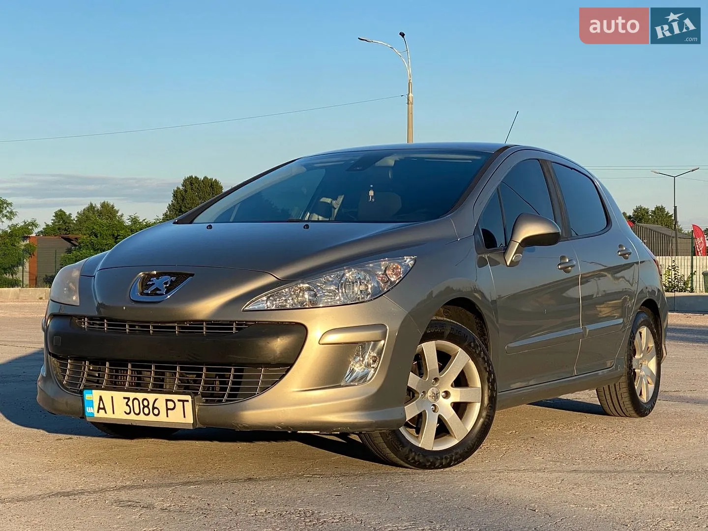 2010 Peugeot 308 - фото 1