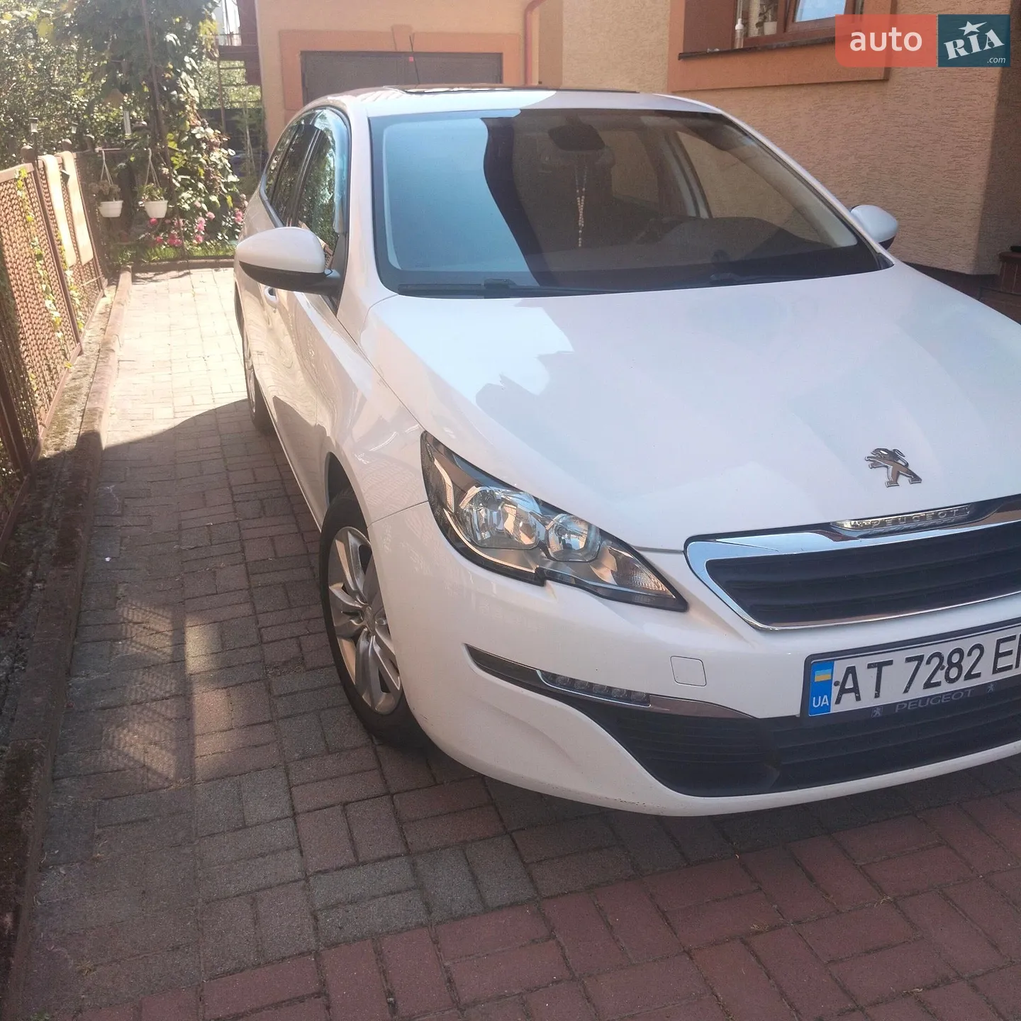 2015 Peugeot 308 - фото 1