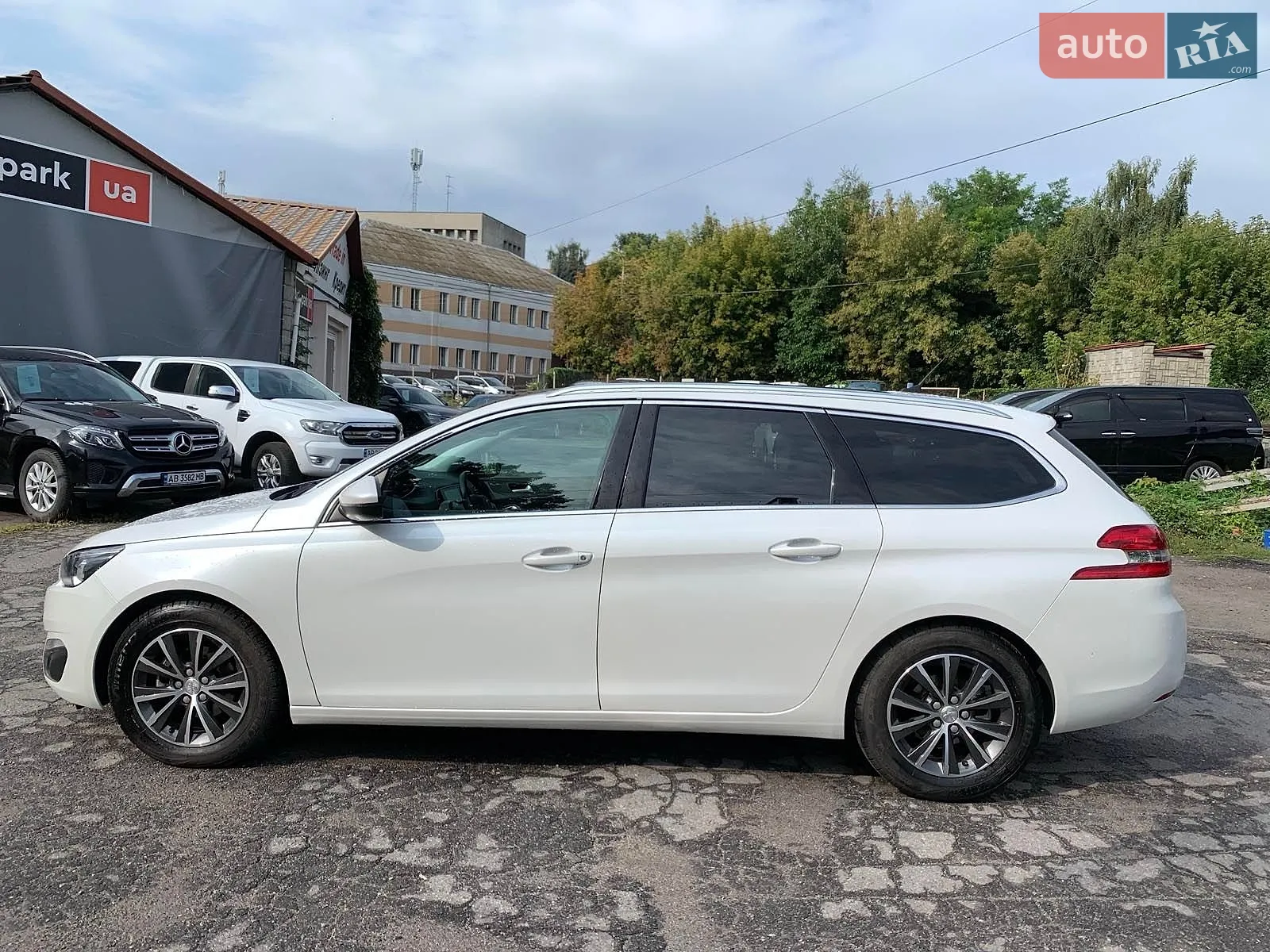 2017 Peugeot 308 - мініатюра 8