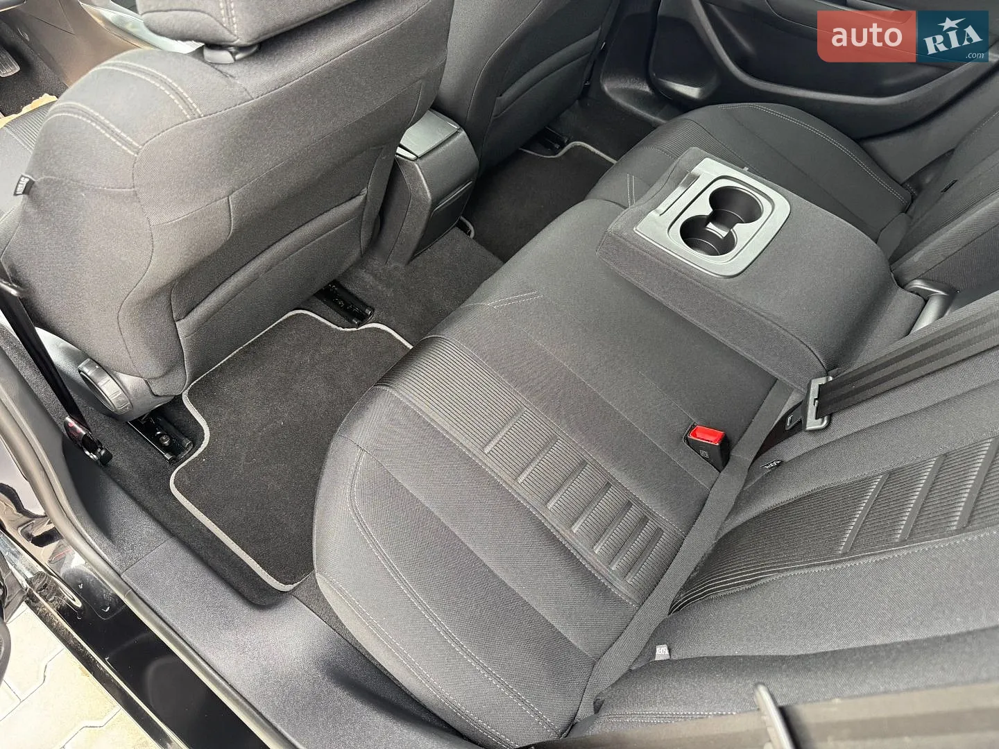 2015 Peugeot 308 - мініатюра 36