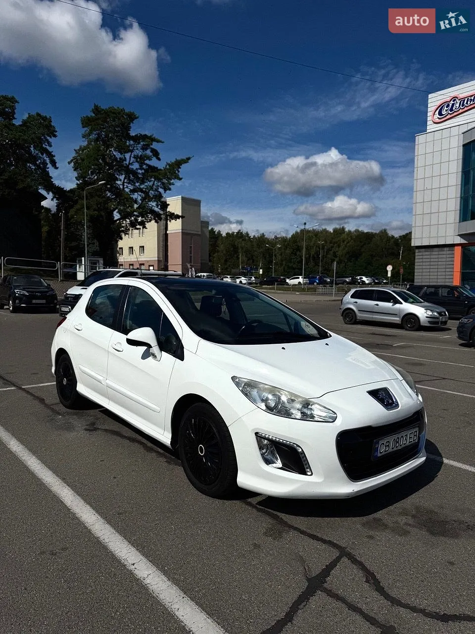 2011 Peugeot 308 - фото 1