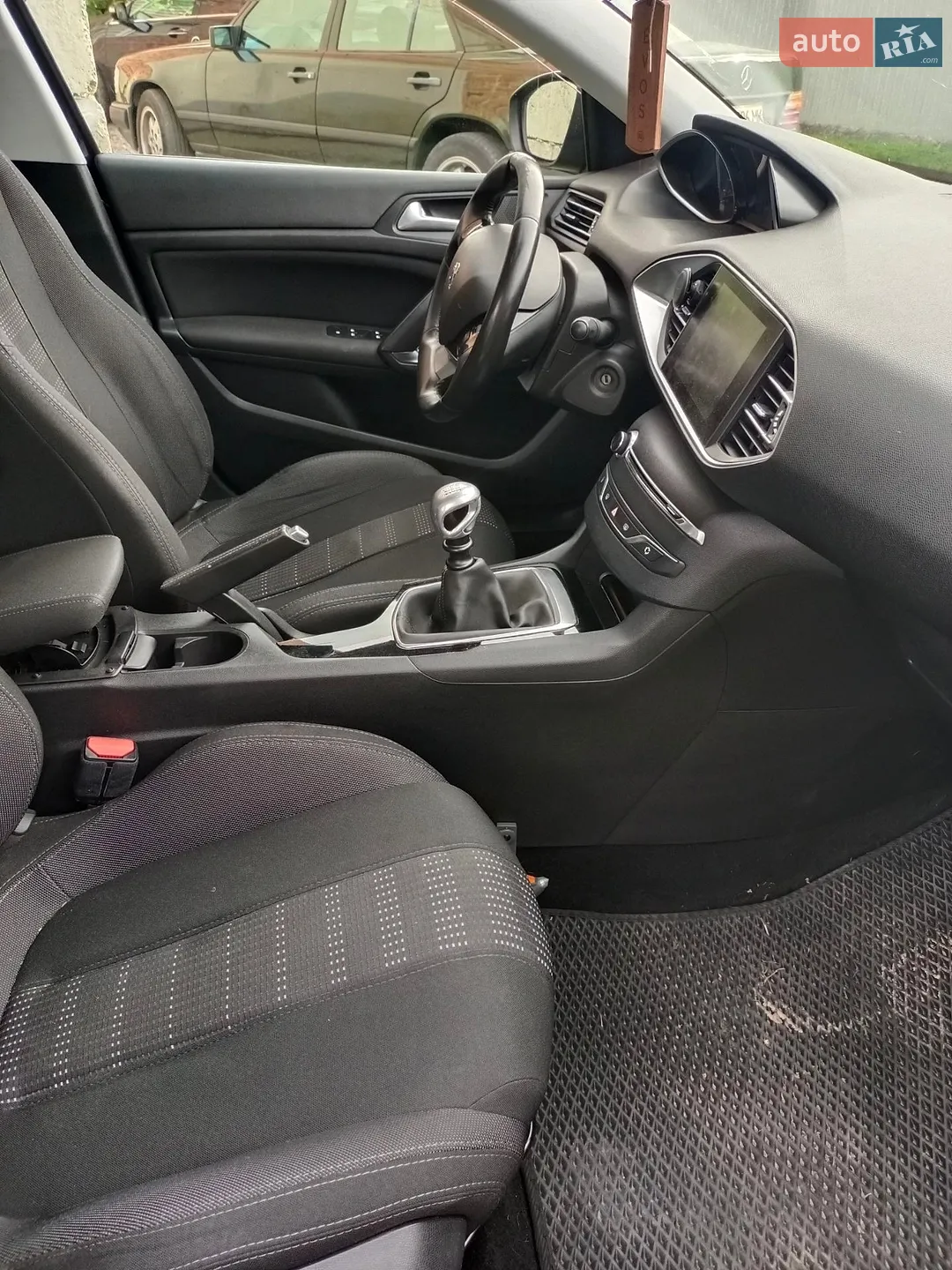 2015 Peugeot 308 - мініатюра 17