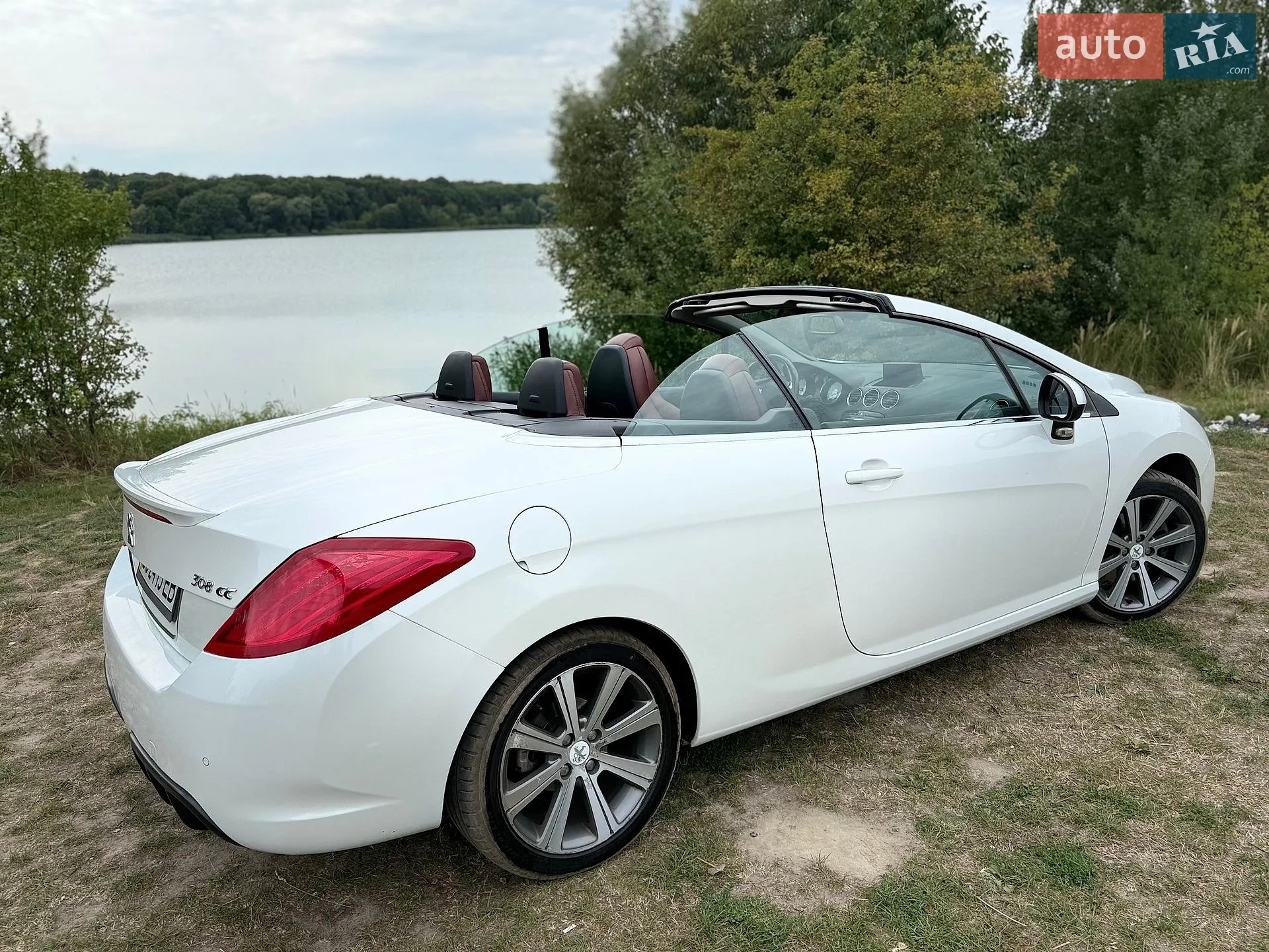 2013 Peugeot 308 - мініатюра 15