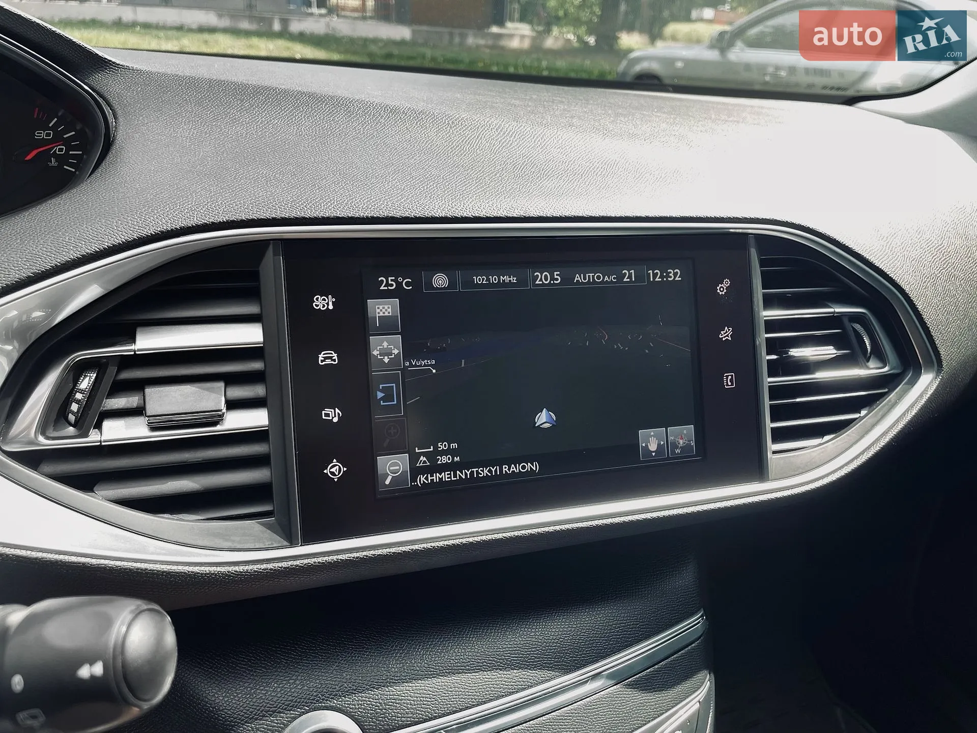 2015 Peugeot 308 - мініатюра 15