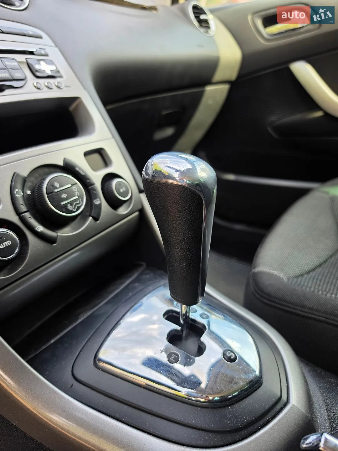 2011 Peugeot 308 - мініатюра 15