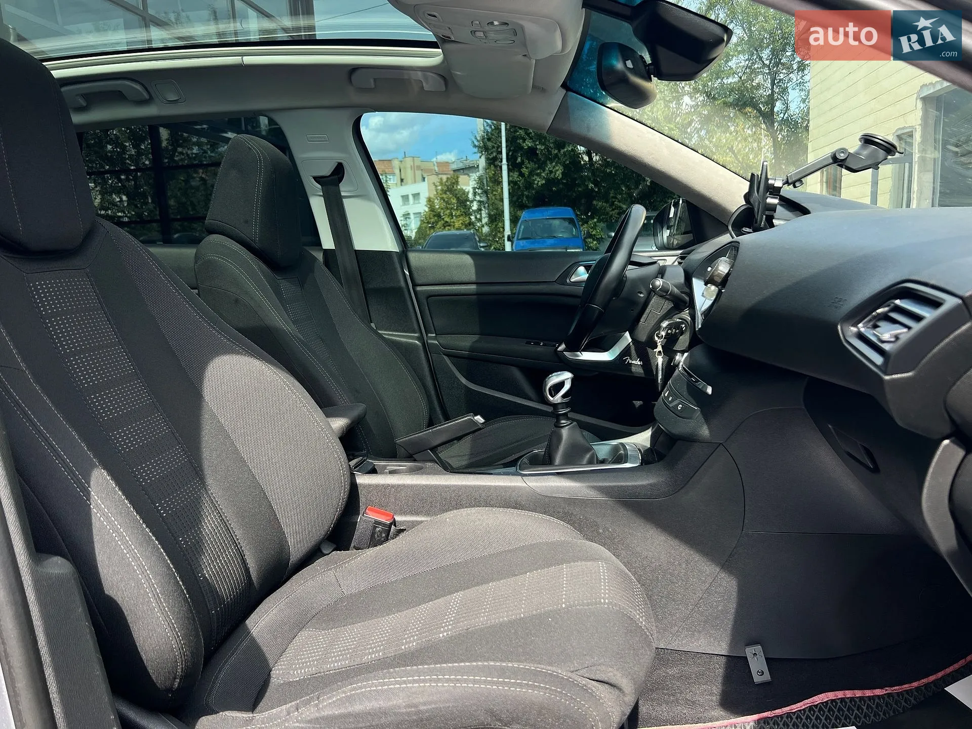 2015 Peugeot 308 - мініатюра 23