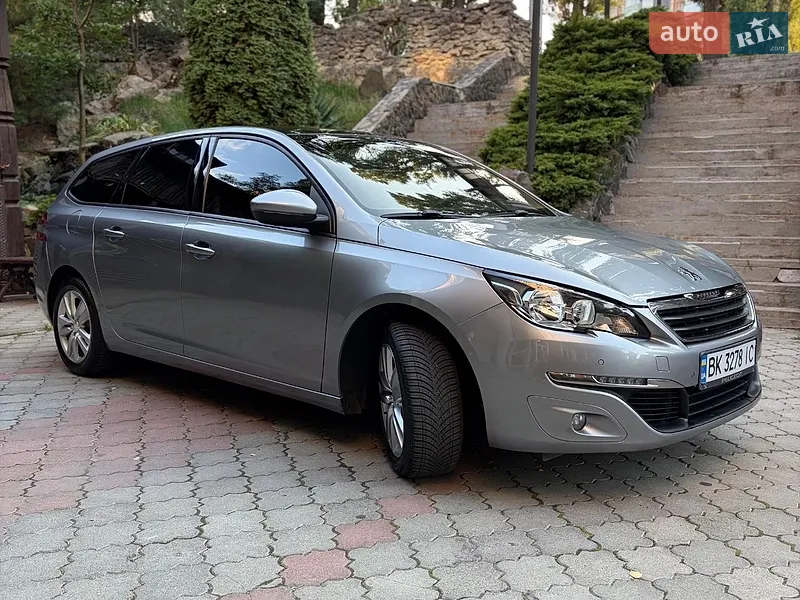 Peugeot 308