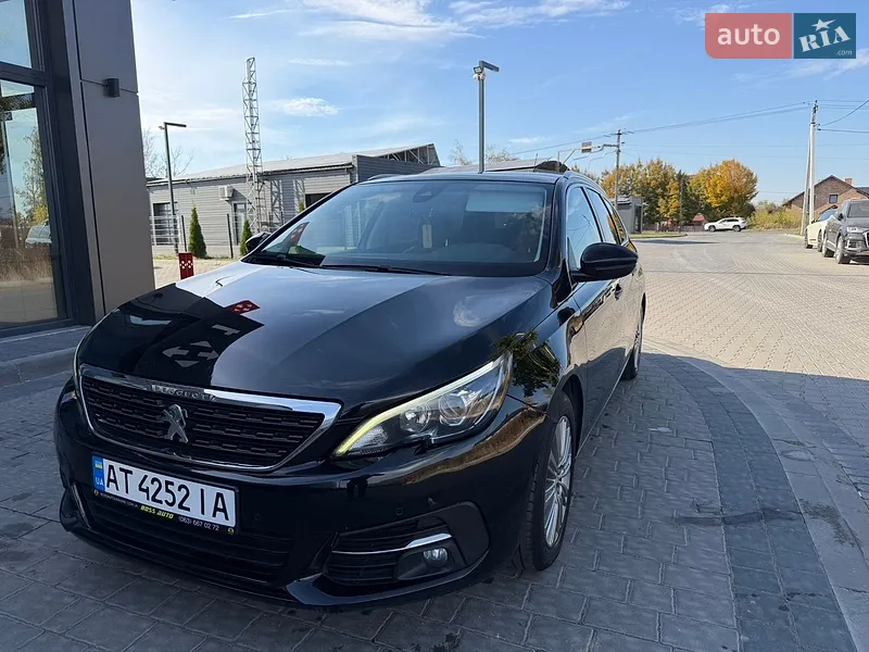 Peugeot 308