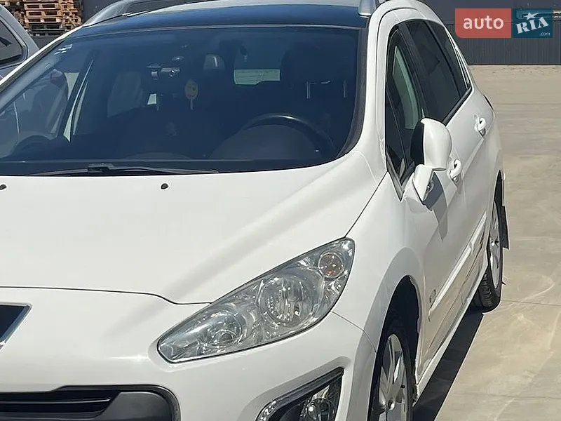 Peugeot 308