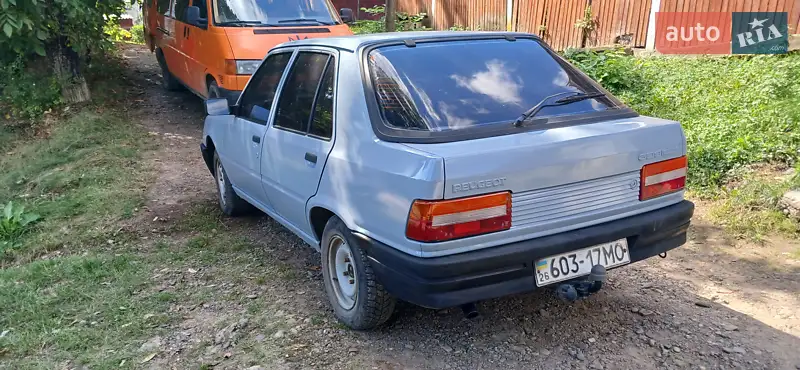 Peugeot 309