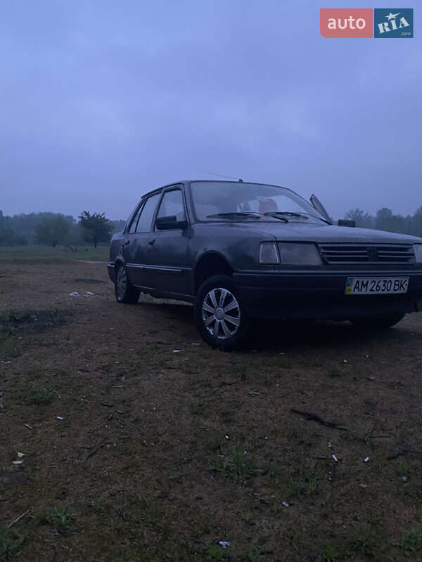 Peugeot 309 1987