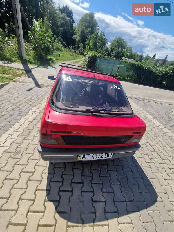 Хетчбек Peugeot 309 1990 в Івано-Франківську