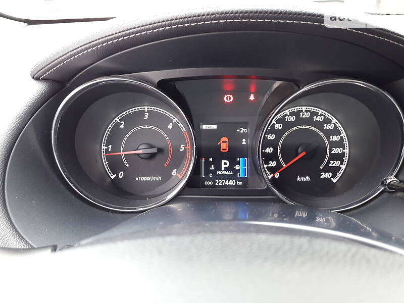 Внедорожник / Кроссовер Peugeot 4007 2011 в Львове