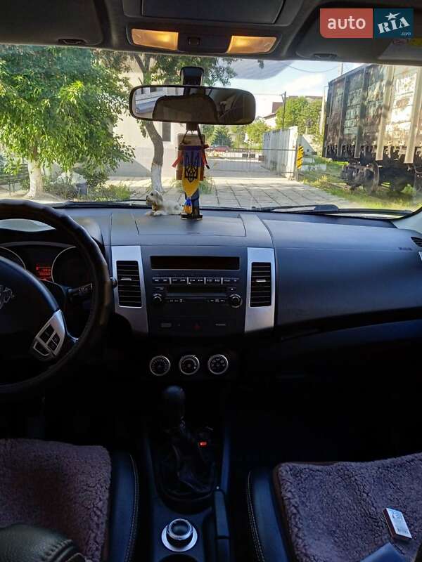 Позашляховик / Кросовер Peugeot 4007 2007 в Чорткові