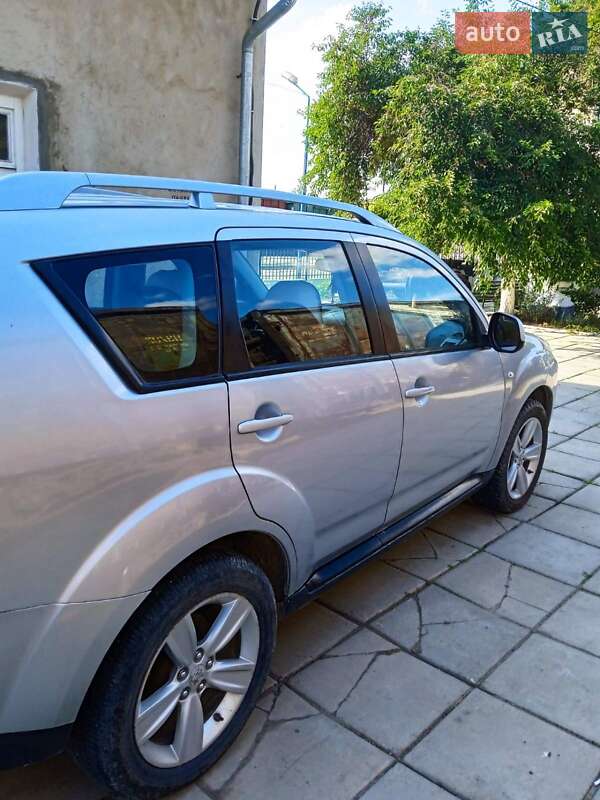 Позашляховик / Кросовер Peugeot 4007 2007 в Чорткові