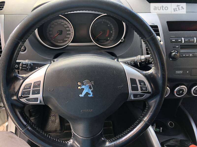 Внедорожник / Кроссовер Peugeot 4007 2008 в Ивано-Франковске